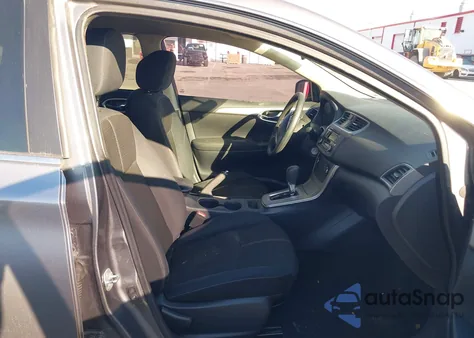 2015 Nissan Sentra S z USA, uszkodzony, nr VIN 3N1AB7AP0FY278594